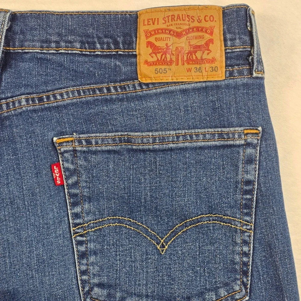 Levi's 505 Regular Fit Mens 36x30 Blue‎ Excellent Straight Leg Jeans